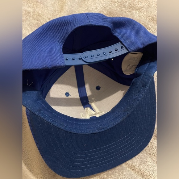 LA dodgers cap - Picture 3 of 3